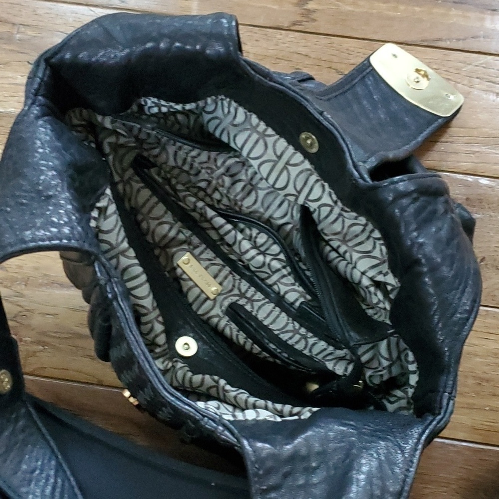Bill Blass black leather bucket hobo shoulder bag - Picture 10 of 12